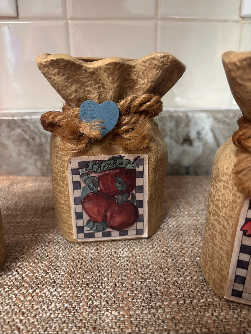 vintage Homco ceramic burlap-sack-style wall pocket